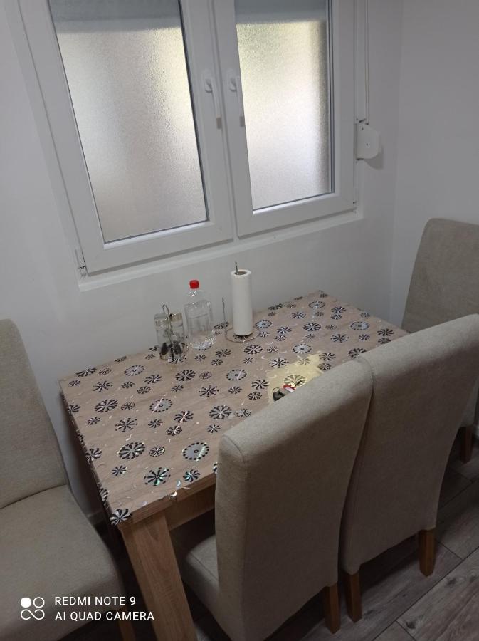 7 Days Premium Apartment 2 Subotica Extérieur photo